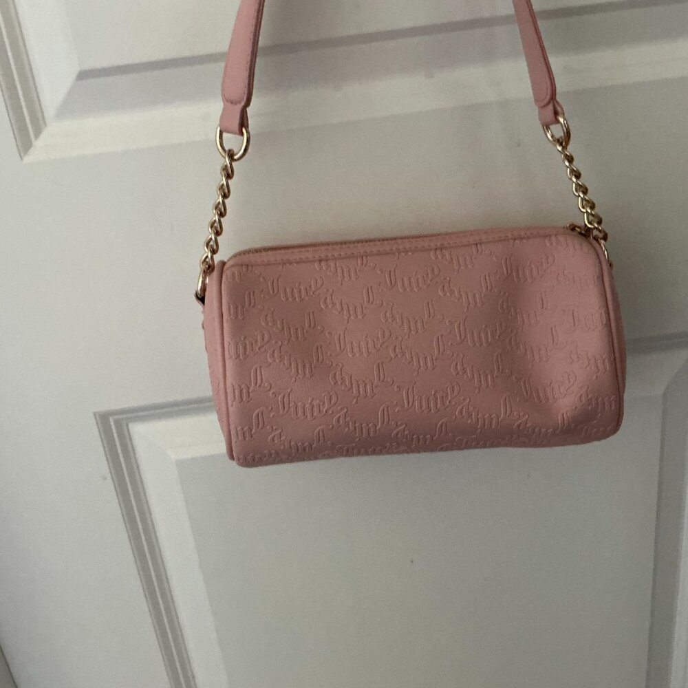 Juicy Couture - Picture 5 of 7